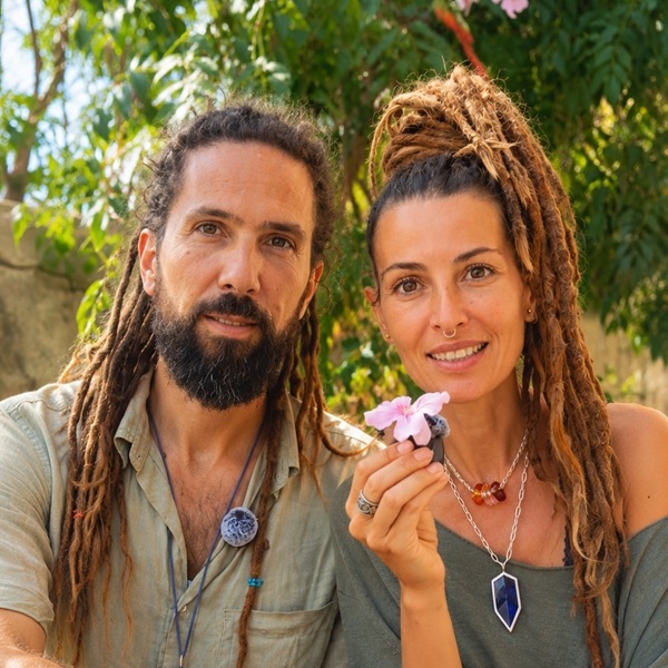 MARIO Y WALITA (AMORNAUTAS)